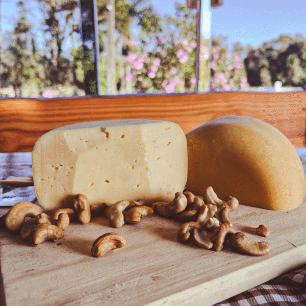 Queijo Fresco Colonial Zero Lactose - Meia Lua - Imagem 2