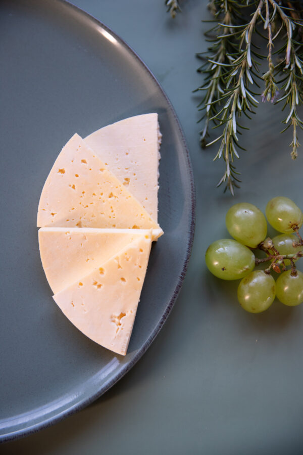 Queijo Fresco Colonial Zero Lactose - Meia Lua - Imagem 2