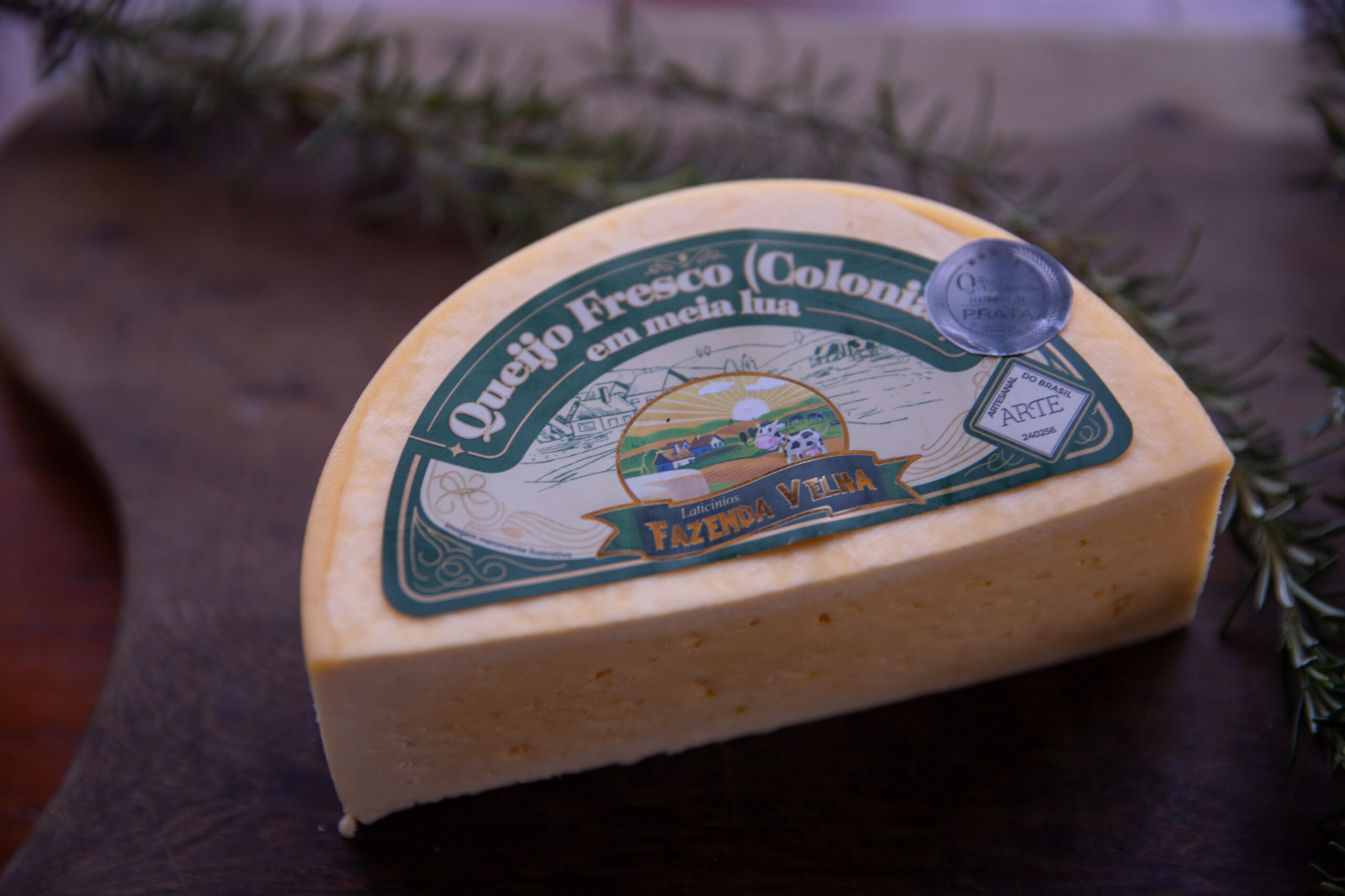Queijo Fresco Colonial - Meia Lua